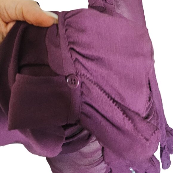 DKNY Women's Purple Silk Ruffle V Neck Pheasant Boho vibe Top Blouse size 10 - Picture 5 of 12
